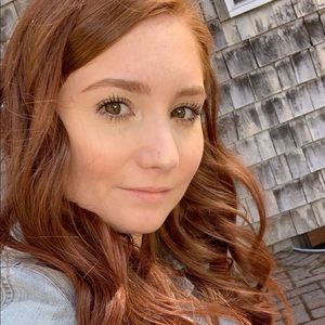 Meet your Posher, Brenna